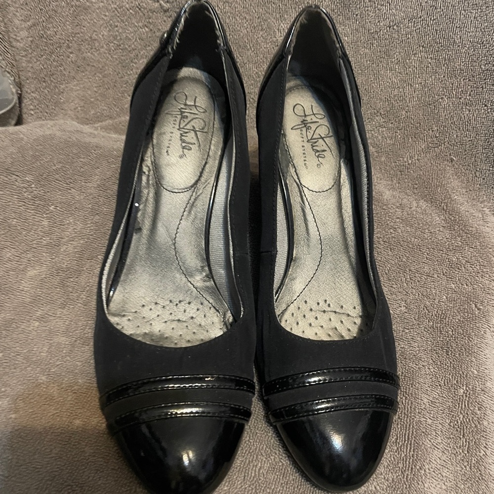 Life Stride Wedge Dress Shoes